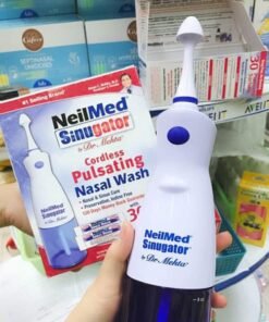 Máy xịt rửa mũi NeilMed Sinugator kèm 30 gói muối