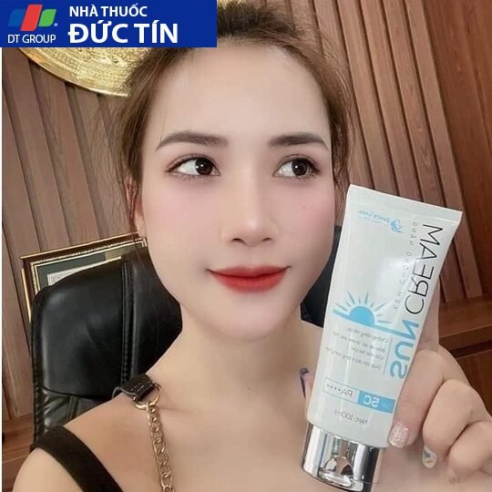 Kem Chống Nắng Sun Cream QUYÊN LARA SPF 50+ Phù Hợp Mọi Loại Da,Thẩm Thấu Nhanh,Không Bết Dính 22 kemchong7