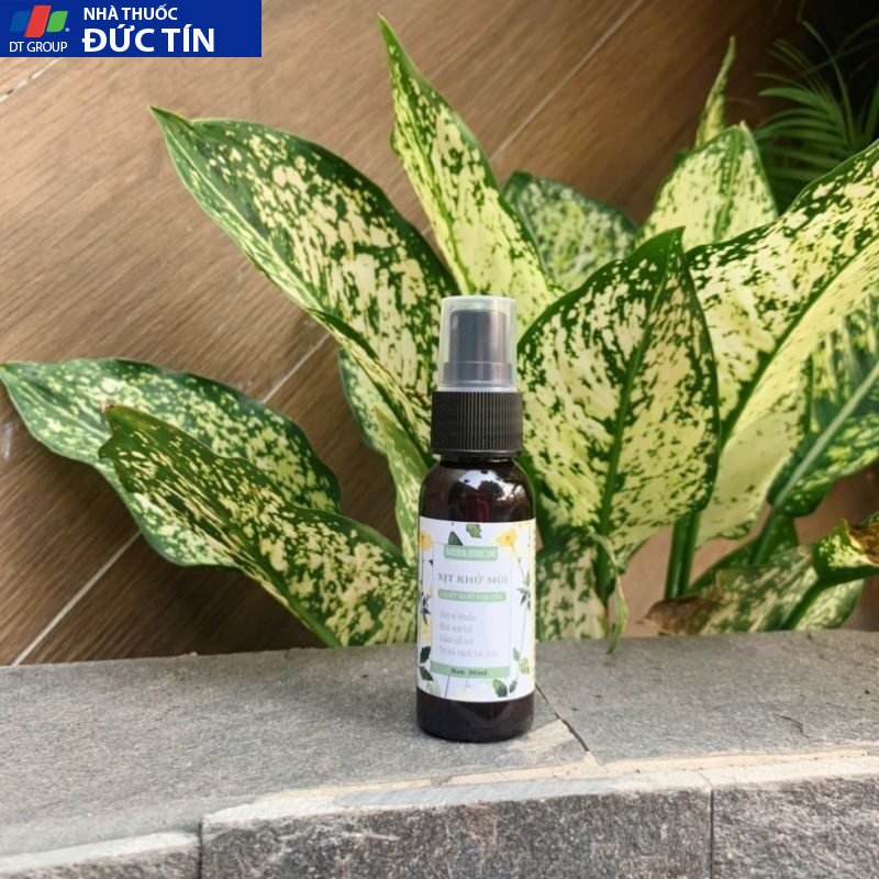 Xịt khử mùi hôi nách, hôi chân chiết xuất hoa cúc thảo mộc 30ml 16 thaomoc4