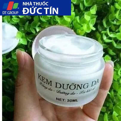 Kem Dưỡng Da Quyên Lara Ngăn Ngừa Da Khô Nẻ,Dưỡng Trắng Da Và Cấp Ẩm Chuyên Sâu Cải Thiện Da Khô Ráp 30ml 21 kemduong8