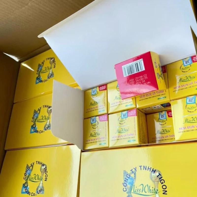 Kem mụn và thâm Miss White 12g 3 Kem mụn và thâm Miss White 12g - Ảnh 4